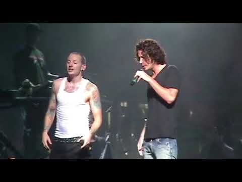 Linkin Park - Crawling (Live with Chris Cornell)