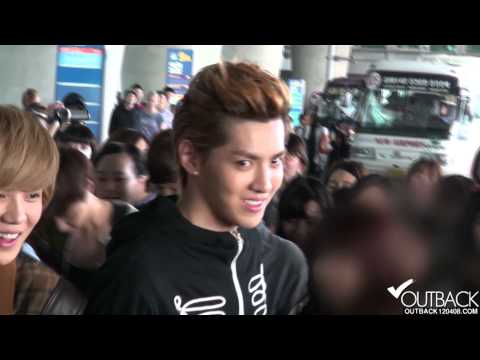 121003 EXO-M 인천공항(Incheon Airport) 입국 1080p