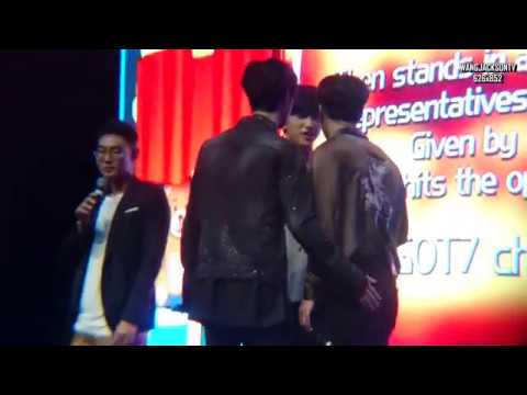 MARKSON FLIGHT:ARRIVAL FANMEETING IN PERTH