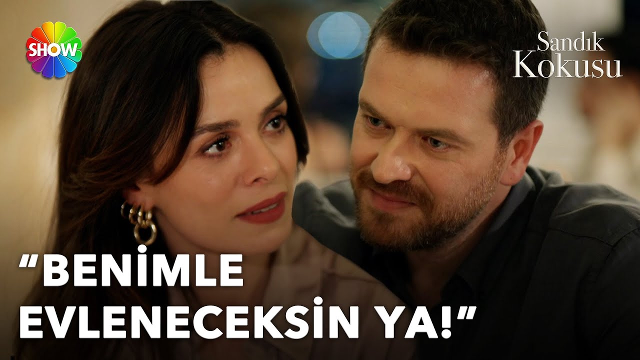 Bora, Karsu'ya evlilik konusunu açtı! | Sandık Kokusu 41. Bölüm