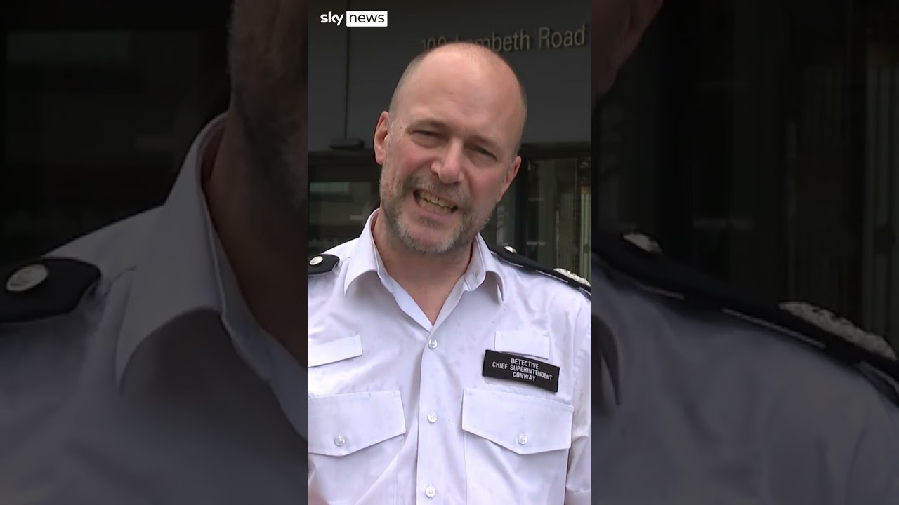 Police call on public to assist in manhunt