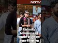Rashmika Mandanna को एयरपोर्ट पर कुछ इस अंदाज में देखा गया  - 00:37 min - News - Video