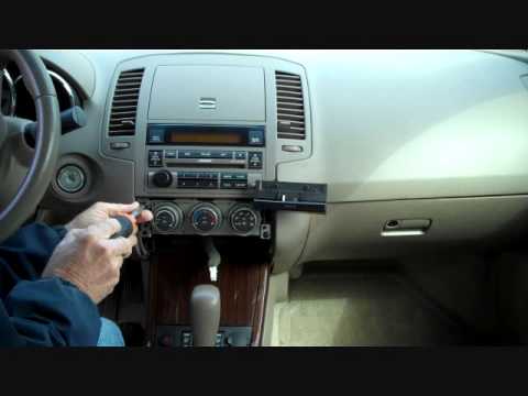 2005 Nissan altima car stereo removal