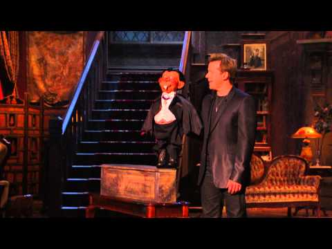 Jeff Dunham: Minding the Monsters'