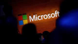 Acciones de Microsoft caen ante informe de menor demanda de IA