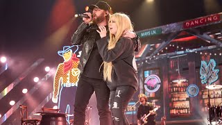 Nate Smith &amp; Avril Lavigne - &quot;Bulletproof&quot; (Live from the 59th ACM Awards)