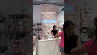 Most coquette shop in Camden Market 🎀🧚‍♀️ #lynalondon #camdenmarket #londonmarket #fyp #charmbar