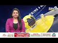 నంద్యాల జిల్లా బొల్లారంలో రోడ్డెక్కిన గ్రామస్తులు | High Tension At Nandyal District | Prime9 News  - 01:02 min - News - Video