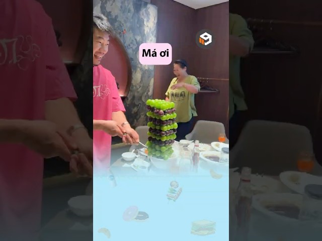 Hẹn chị mùa sau lại phá vườn dâu tiếp 🤣