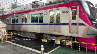 4/11 京王5000系5740fと8000系　千歳烏山駅