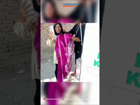 Gegara Jalan Rusak, Seorang Ibu Terpaksa Melahirkan Didalam Ambulans #viralshorts