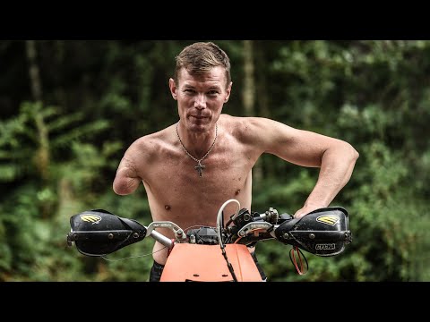 The Fastest One Armed Dirt Bike Rider in the World?