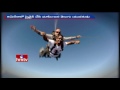 NRI Vilas Reddy skydiving for Modi in Telangana
