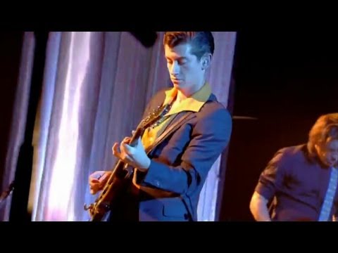 Arctic Monkeys - R U Mine? (Live)