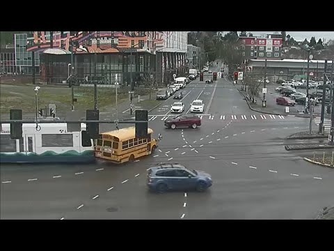 Crashes caught on Seattle traffic cameras #12!