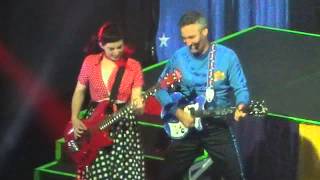 All comments on The Wiggles - Play Your Guitar With Murray - Live at ...