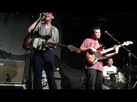 The Magic Gang - How Can I Compete live