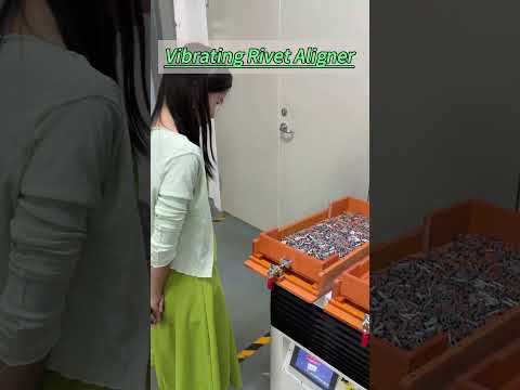 #rivets #autoparts #bowlfeeder #chinamachine #factoryautomation