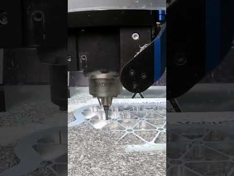 Milling an Aluminum Iso grid on a DATRON neo