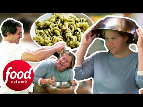 Amy Schumer Learns To Make Picnic Friendly Pesto Pasta &  Brownies | Amy Schumer Learns To Cook