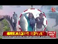 Halla Bol LIVE: सुरक्षा में सेंध पर सवाल, संसद से सड़क तक बवाल! | Parliament | Anjana Om Kashyap  - 00:00 min - News - Video