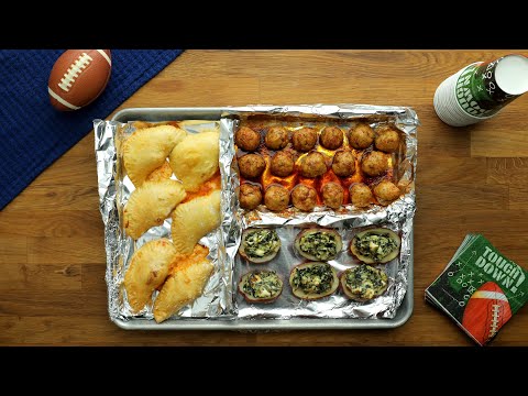 Game Day Sheet-Pan Appetizers // Presented by Reynolds
