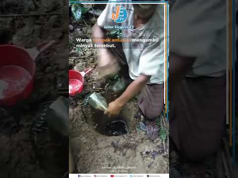 SHORT Penampakan Semburan Minyak Dari Bawah Tanah di Aceh