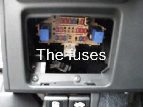 Week 14: Where are the Fuses on the Nissan Versa - YouTube nissan micra k11 fuse box 