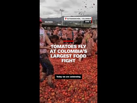 Tomatoes fly at Colombia's largest food fight