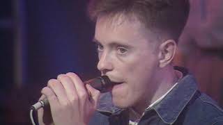 New Order - Blue Monday on BBC&#39;s Top of the Pops - 31.3.1983