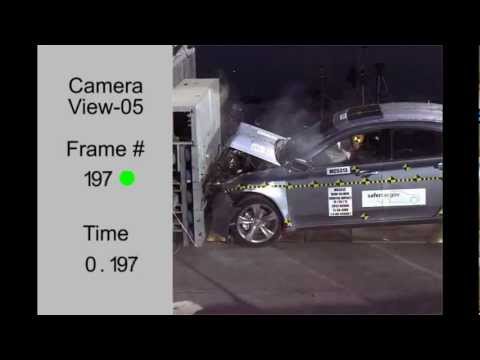 Test video srážky Acura TL od roku 2008