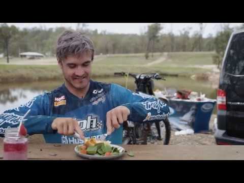Todd Waters shows us how to prepare a healthy, speedy meal at the track between motos.