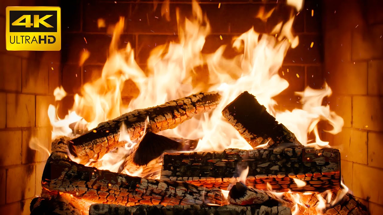 🔥 Crackling Fireplace with Tranquil Fire Glow & Rustling Flames for Magical Christmas Atmosphere