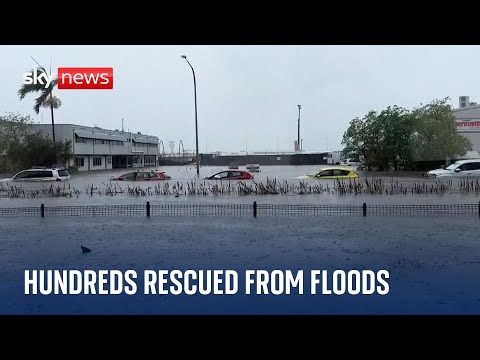 Australia: Major flooding hits Queensland