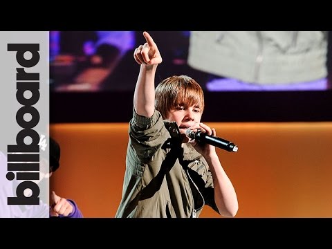 Justin Bieber - Baby Live! 2010