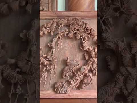 Tranh gỗ hương đá kích thước vuông 82