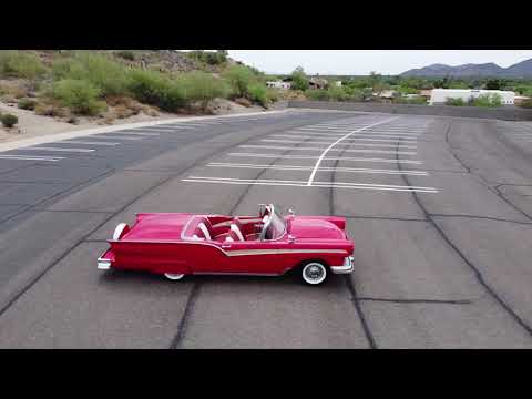 video 1957 Ford Fairlane 500 Skyliner