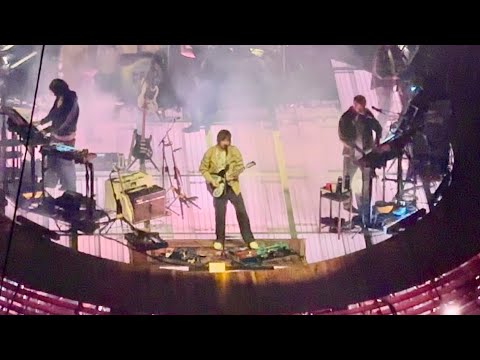 Tame Impala Obsolete (LIVE) Oakland Arena