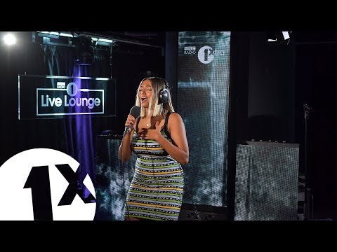 Mahalia - Mario Winans and J Cole mash up in the 1Xtra Live Lounge