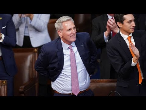 Kevin McCarthy eleito presidente da Câmara dos Representantes à 15.ª votação