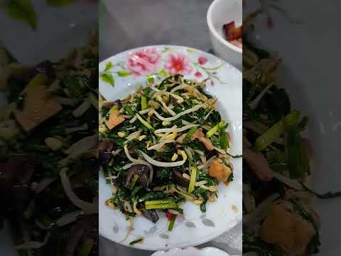 Dinner: Stir-fried green beans with calamari leaves#food #shortvideo #shorts #dinner