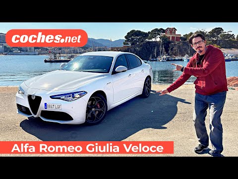 Alfa Romeo GIULIA VELOCE 2021 | Prueba / Test / Review en español | coches.net