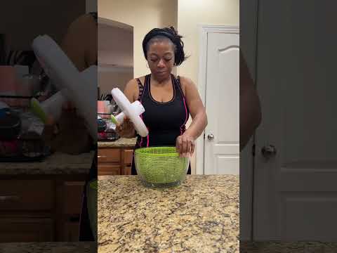 This Salad was too Good 😋🔥🤸🏾‍♀️😩 #thatmanandthemkids #lunchideas #saladrecipe