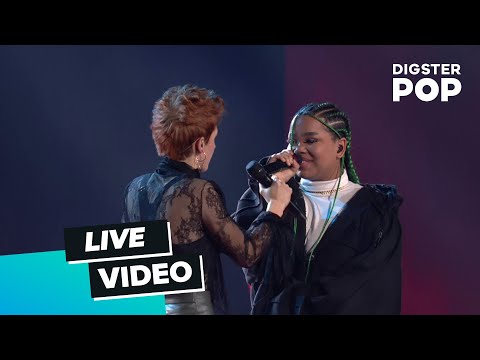 Zoe Wees & Anny Ogrezeanu - Daddy's Eyes (Live - The Voice of Germany - Finals)