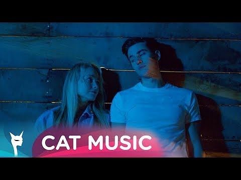 3 Sud Est - Dansam in ploaie (Official Video)