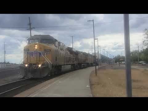 Union Pacific 7055 leads an intermodal in Roseville, CA