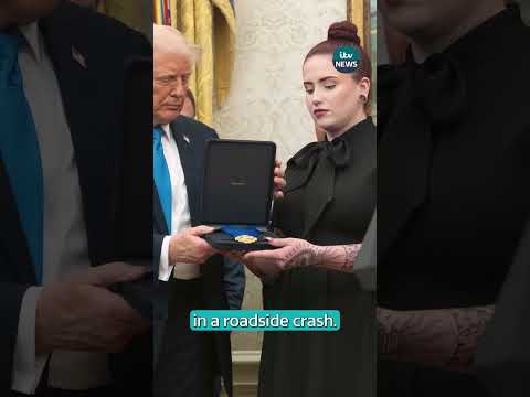 A woman has responded to online reaction for how she accepted a medal at the White House  #itvnews