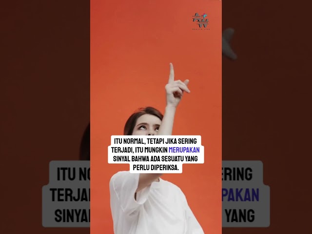 Pernah bangun terlalu cepat dari tempat tidur dan tiba-tiba merasa pusing? Itu bukan karena tubuh Anda malas, tapi karena tekanan darah Anda butuh waktu untuk menyesuaikan diri. Saat Anda berdiri terlalu cepat, gravitasi menarik darah ke bawah, dan otak Anda sejenak "kehilangan suplai". Akibatnya, Anda bisa merasa seperti sedang berputar-putar di roller coaster.

Istilah medisnya adalah hipotensi ortostatik. Ini normal, tapi kalau terlalu sering, bisa jadi tubuh memberi sinyal sesuatu yang perlu diperiksa. Jadi, beri tubuh waktu untuk bangkit secara perlahan—anggap saja alarm tambahan bagi otak!

Apakah Anda pernah mengalami ini? Beri tahu di komentar.

Ikuti juga channel kami :
https://whatsapp.com/channel/0029VapVBjJDjiOTYezmbq2s

Cek video kami lainnya yaa! agar kesehatanmu terjaga & menambah wawasanmu:

KESEHATAN https://www.youtube.com/playlist?list=PLh7LPBZKajQOlkRw5oiaMtR7O-0xWU0M3 

KEHAMILAN https://www.youtube.com/playlist?list=PLh7LPBZKajQO8DVrhyC_e_aIUf-Hmtt3u

ANAK https://www.youtube.com/playlist?list=PLh7LPBZKajQNhrTrTK3rV_9vpw6euBIb7

TEKA-TEKI SEHAT https://www.youtube.com/playlist?list=PLh7LPBZKajQP42eN-B2f0cCu1IeJrCLx5

Klik SUBSCRIBE jika video kami bermanfaat dan menambah wawasanmu.
Klik SUBSCRIBE agar tak ketinggalan video terbaru dari kami. Subscribe gratis kok😊

Semoga apa yang kami sajikan di channel ini dapat bermanfaat, menambah ilmu dan wawasan bagi kita semua...

Kritik, saran dan pesan bisa disampaikan di kolom komentar yah...
Terimakasih sudah berkunjung di channel kami👍