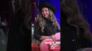 Sonrojando a Mike Salazar 😳🤣