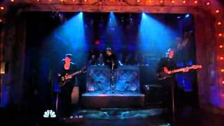 The xx - Chained (Live on Late Night With Jimmy Fallon, 10/26/12)